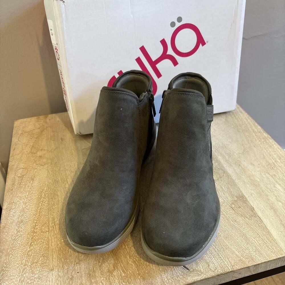 Ryka Women’s 8M Noelle Alpine Green Side Zip Ankle Boot NIB Water Repellant